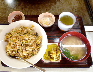 ホルモン焼き飯